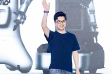 稚晖君掌舵的公司,半年营收8亿