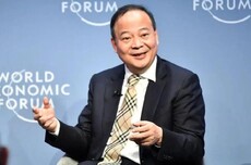 宁德时代曾毓群：未来不零碳的电池将被时代淘汰