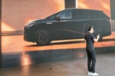 小鹏X9全新黑武士套件发布：极夜黑全新车色 售价8800元