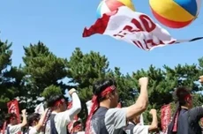 韩国现代汽车工会时隔10年举行全面罢工