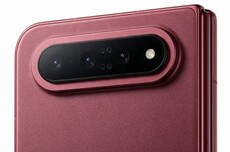 首发玄戒O3!小米18 Fold阔折叠真机曝光:K100PM同款红色