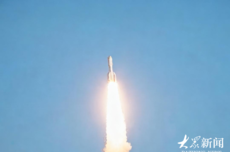 一箭九星！引力一号遥三运载火箭发射成功