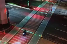物理隔离+智能声光警示 中山一路口改造完工投用