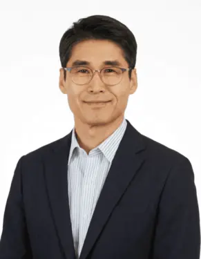 崔基英