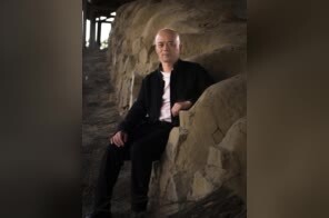 宜兴“紫砂九隽”成员范泽锋：心如满月 掌上生花