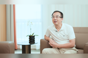 【名医在庚玖】曾玉杰：兴趣和努力 成就非凡大医