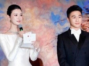 奚梦瑶澳门婚礼站C位！何超琼、甘比送祝福，半个港澳名流圈都来了