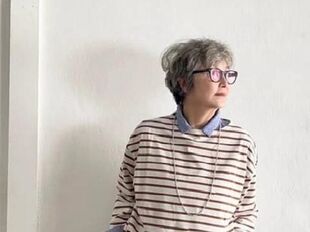 这两位日本奶奶太会穿了，不穿花不穿艳，普通款穿出利落时髦