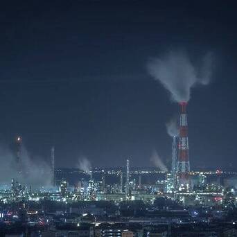 近年来 工厂夜景旅游在日本非常受欢迎 三重县四日市夜景被工厂夜景爱 凤凰网