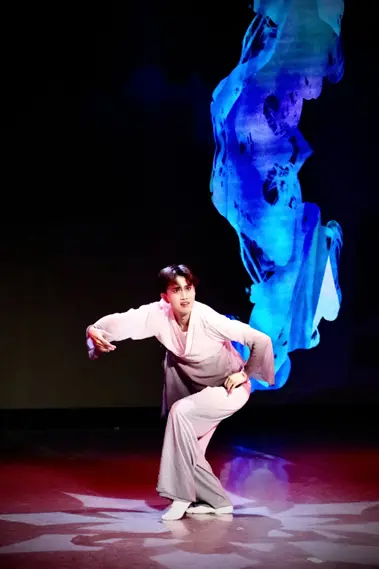 演出剧照