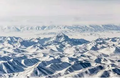 世界最高的山峰（世界上最高的山峰是珠穆朗玛峰它的高度是多少米） 第16张