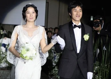 韩国警方确认《寄生虫》演员李善均死亡，曾因涉毒被调查