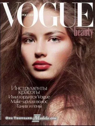 ��ͥ�ļ���ʾ��׹¥�����Ķ�20�곬ģ����ǰȥ������˹̹�����򵺡�