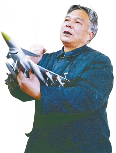 80չʾߡ10ɻģ͡