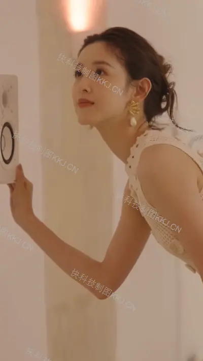 章泽天为欧舒丹拍南法大片 被赞状态梦回&ldquo;奶茶妹妹&rdquo;