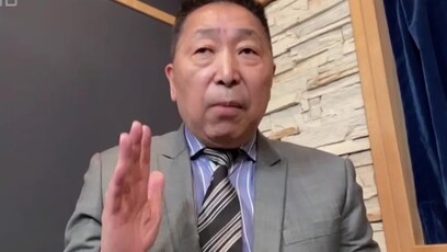 中国“硬刚”美国，让世界看到反击可能