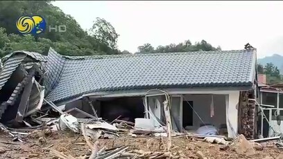 北京密云民宿遭洪水重创，村民废墟间重建家园