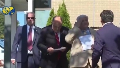 特朗普特赦77名盟友