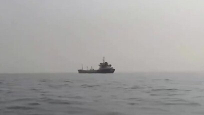 Image 46: 亚丁湾海盗劫船事件频发，航运风险激增