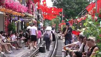 Image 53: 越南旅游业者：中国免签新政促旅游发展