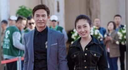 66岁李子雄与43岁王雅琦，相差二十余岁，却是一对超幸福的夫妻！