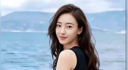 40岁女星前夫被判无期，诈骗近10亿，名下资产被封，沦落拍短剧