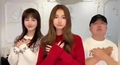 杨雪老公和女儿照片曝光！16岁女儿颜值神似母亲，老公长相被吐槽