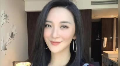 香港女星裕美自曝遭前夫家暴，被对方按头撞墙，如今现任官司缠身
