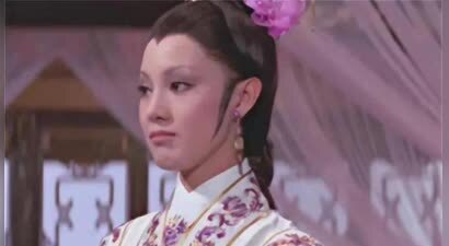 何莉莉:忍受丈夫包养小三43年，丈夫死后她成功继承70亿遗产