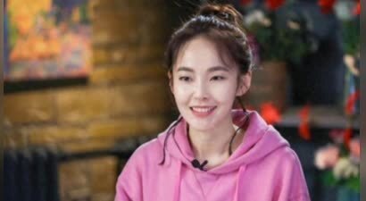 张佳宁不再隐瞒，坦言“舅舅就是我爸”，拒认亲父却帮继父求婚