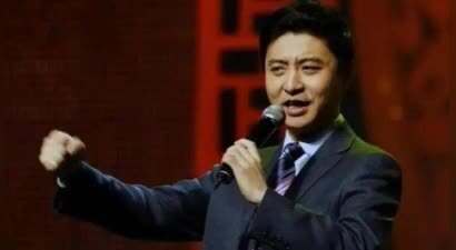他是姜昆的“关门弟子”，9登春晚后，因说错一句话沦为过街老鼠
