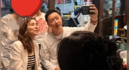 卢靖姗新加坡被偶遇，生图面颊凹凸不平还有鼓包，状态不如韩庚好