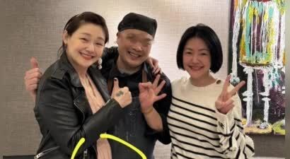 大S离世前一个月生活照曝光，脸部浮肿惨白，毫无血色，五官变样