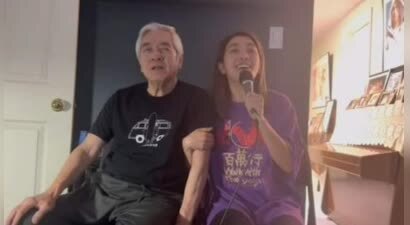 温馨！79岁秦沛与女儿K歌好精神，曾与前妻争抚养权不惜倾家荡产