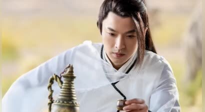 男星李威成命案共犯，多位明星曾入邪教，有人失联有人见不到女儿