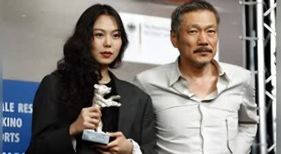 韩国影后小三上位，怀上了64岁导演的孩子！前男友都是韩国顶流