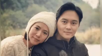 张智霖病因曝光跟饮食有关，严重时疼痛无法忍受，手术后面容憔悴