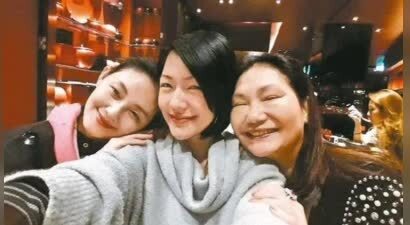 台媒称大S托梦给亲友，与汪小菲婚姻太苦，网友吐槽S家要闹到何时