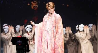 2025张远「白」巡回演唱会深圳站相逢圆满，三重惊喜点燃「春茧」