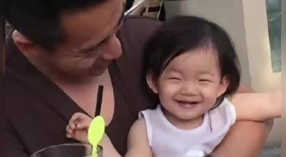 汪小菲和小玥儿对话，意外暴露作业亲妈不管，孩子们也想出去玩