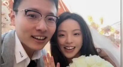 “华谊千金” 王文也与男友深情拥吻宣布订婚
