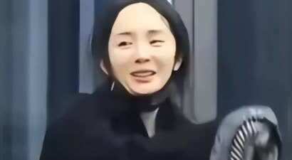 无滤镜大变样，袁泉看着瘆人，戚薇像老太，杨幂丑到认不出