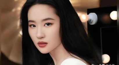 为什么赵丽颖眼睛更大鼻子更秀气嘴巴更小，可都觉得刘亦菲更女神