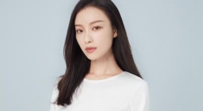 这谁能顶得住呢？倪妮，这身材是真的绝！