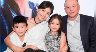 “跌落神坛”的刘涛，把老公熬成“爹”之后，终于打了个翻身仗！
