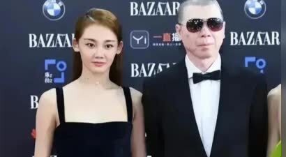 冯小刚直言：她太能装了，永远红不了，更别说拿奖了