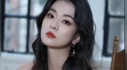 路人澳门偶遇乔欣赖柏霖，二人低调约会同框，素颜状态绝美吸睛！