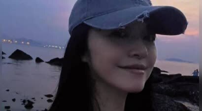 姚晨携子女回厦门赶海度假，晒鼓浪屿美景美食