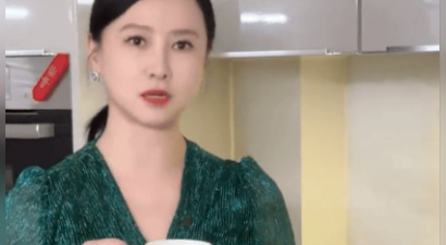 翁虹坦言与丈夫异国分居三年,距离反而让两人更加珍惜彼此