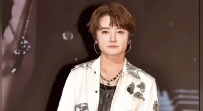 飞儿乐团阵容大换血引争议，阿沁发声：期待詹雯婷、陈建宁快点放下